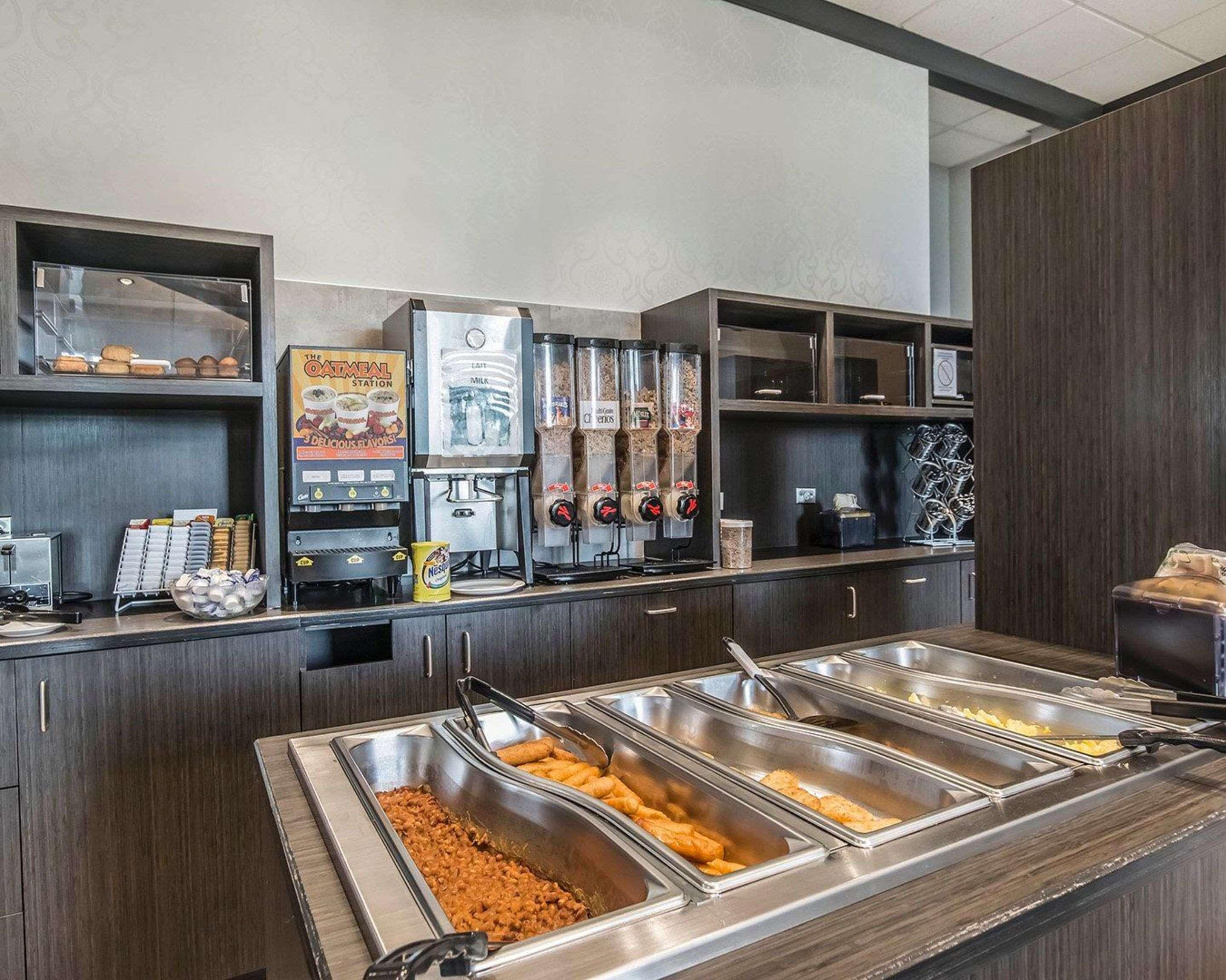 Quality Suites Drummondville Kültér fotó