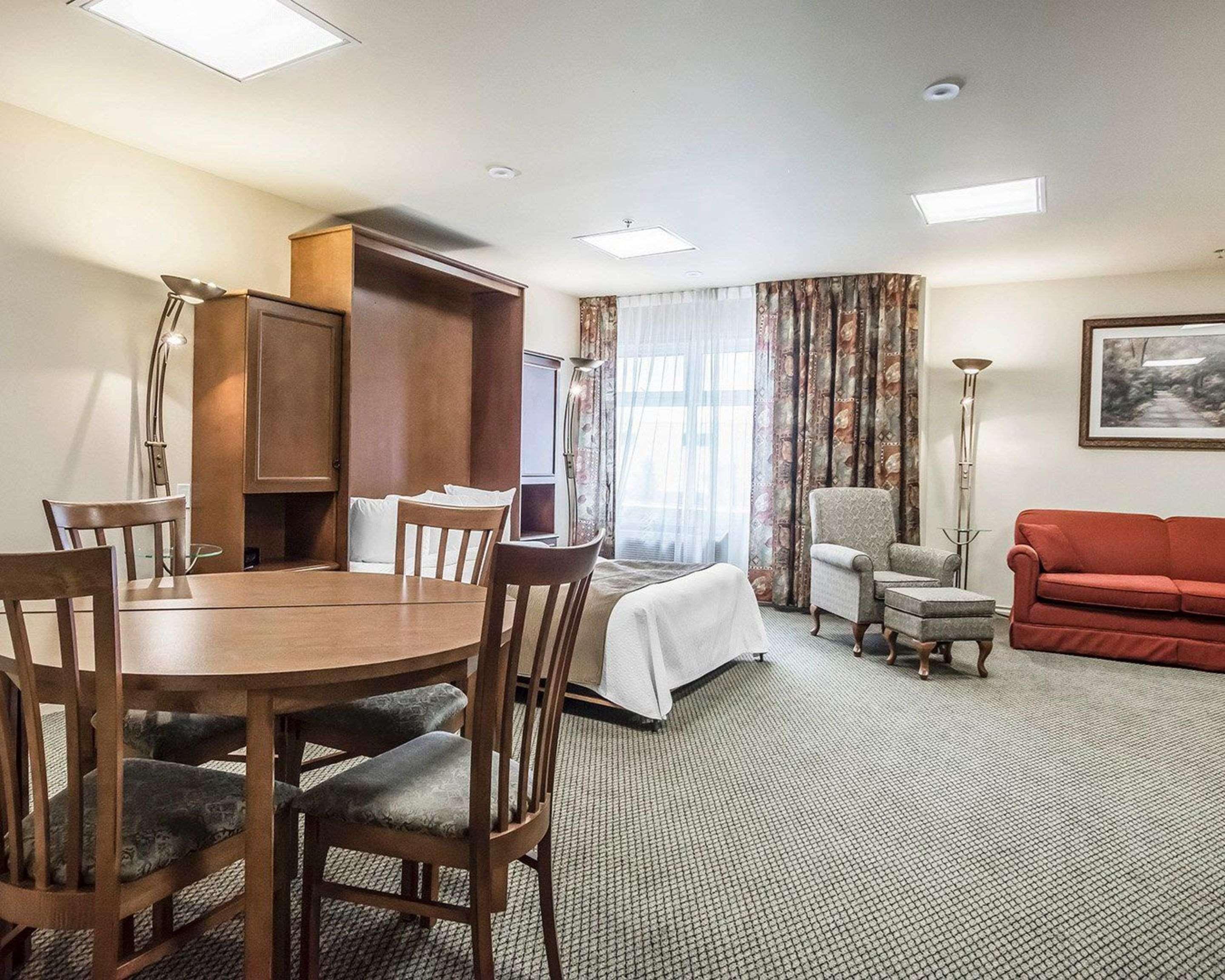 Quality Suites Drummondville Kültér fotó