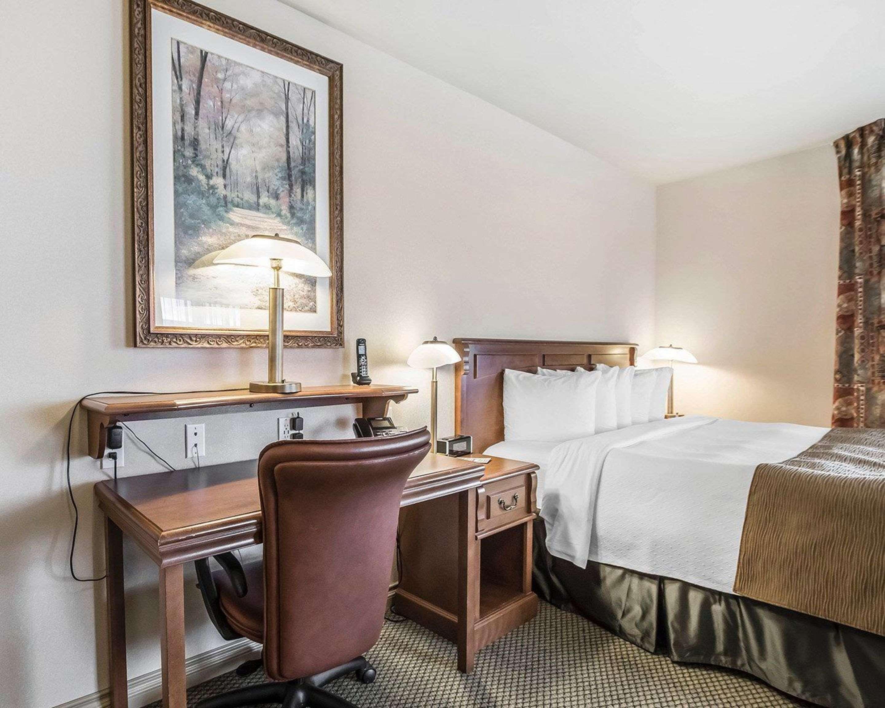 Quality Suites Drummondville Kültér fotó