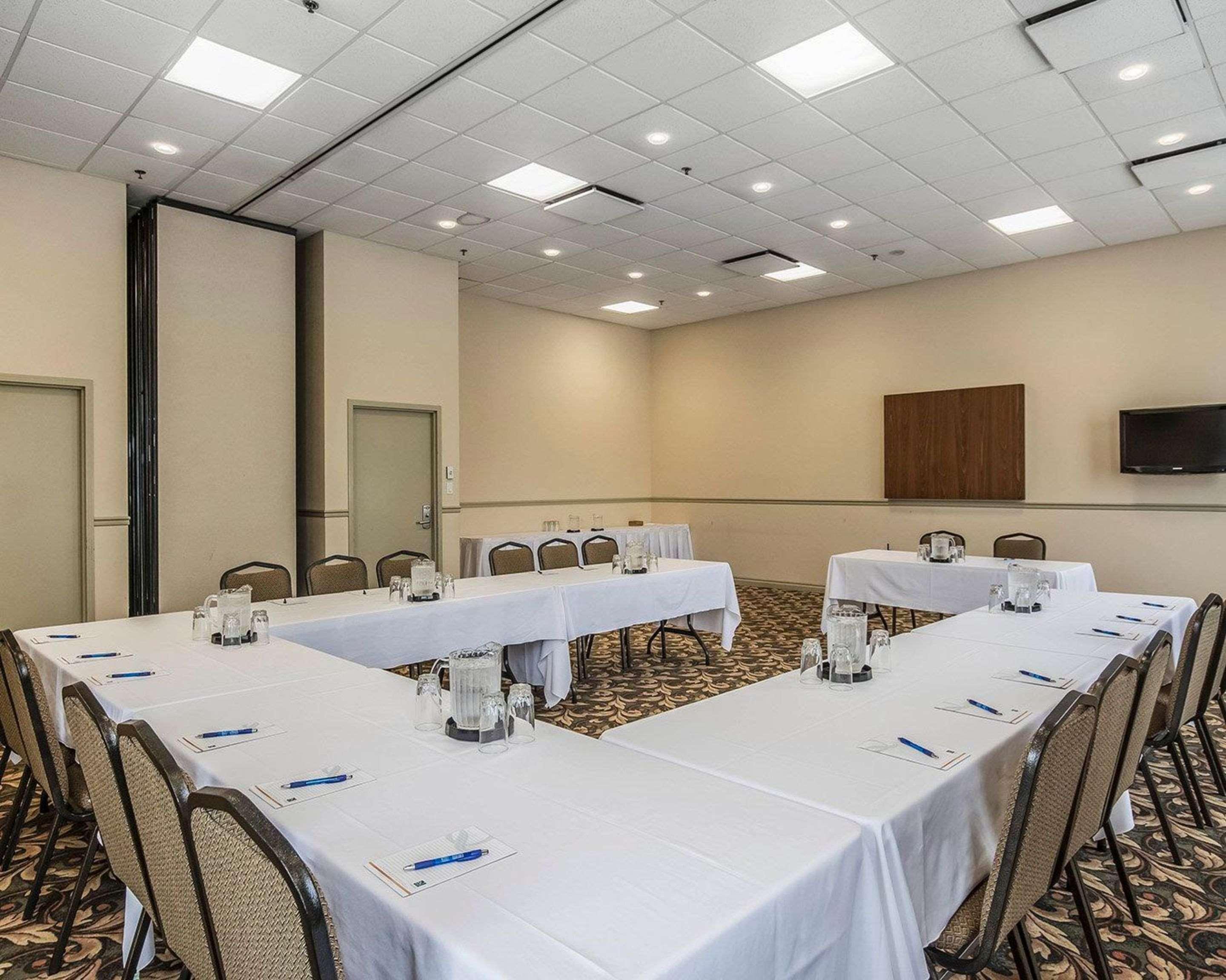 Quality Suites Drummondville Kültér fotó